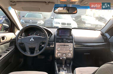 Седан Mitsubishi Galant 2012 в 