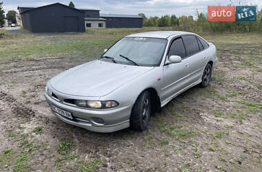 Лифтбек Mitsubishi Galant 1996 в 