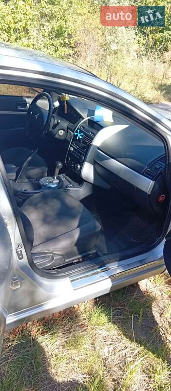 Седан Mitsubishi Galant 2007 в Ольшане