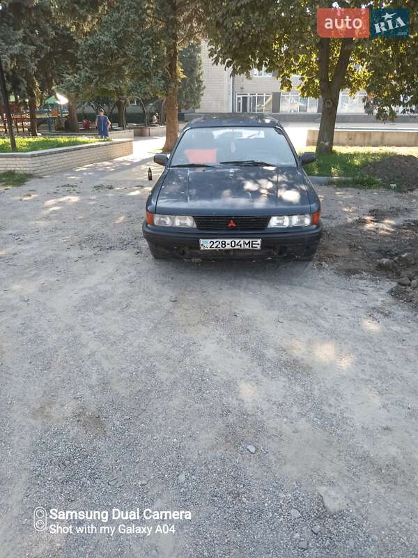 Лифтбек Mitsubishi Galant 1991 в Кропивницком