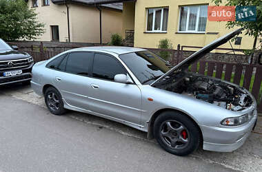 Лифтбек Mitsubishi Galant 1996 в Львове
