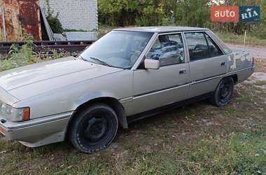 Седан Mitsubishi Galant 1987 в Полтаві