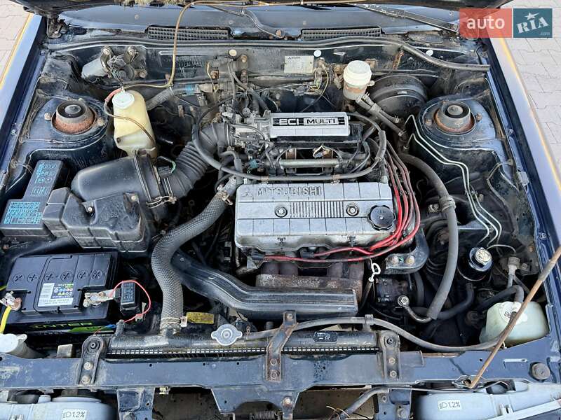 Лифтбек Mitsubishi Galant 1989 в Киеве