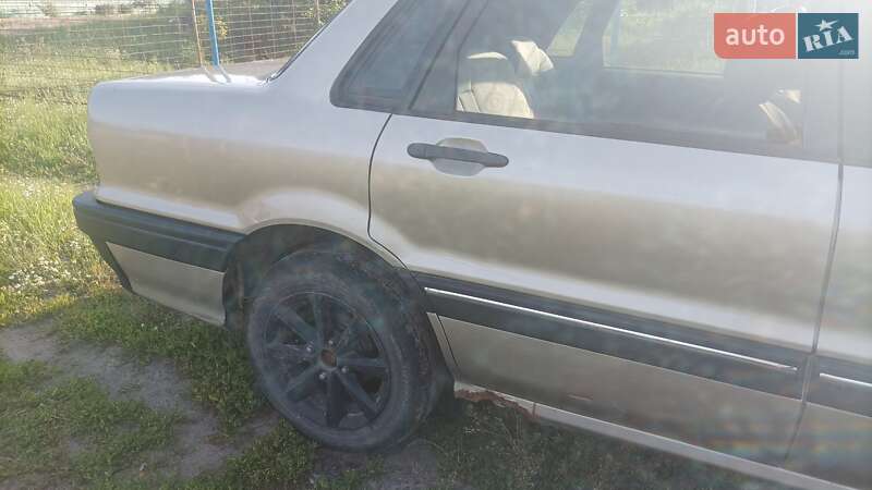 Седан Mitsubishi Galant 1988 в Коростені фото 8 Седан Mitsubishi Galant 1988 в Коростені