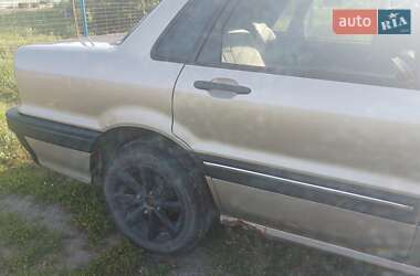 Седан Mitsubishi Galant 1988 в 