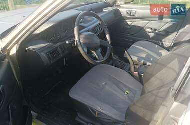 Седан Mitsubishi Galant 1988 в 