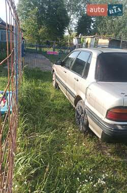 Седан Mitsubishi Galant 1988 в 