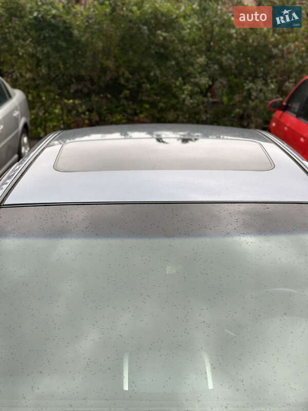 Седан Mitsubishi Galant 2006 в Киеве