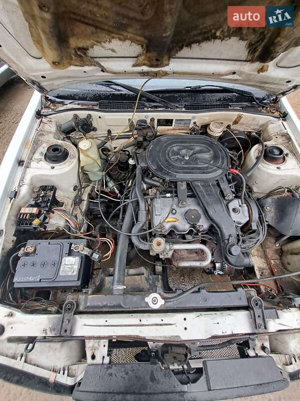 Седан Mitsubishi Galant 1989 в Новояворовске фото 17 Седан Mitsubishi Galant 1989 в Новояворовске
