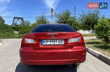 Седан Mitsubishi Galant 2009 в  фото 5 Седан Mitsubishi Galant 2009 в