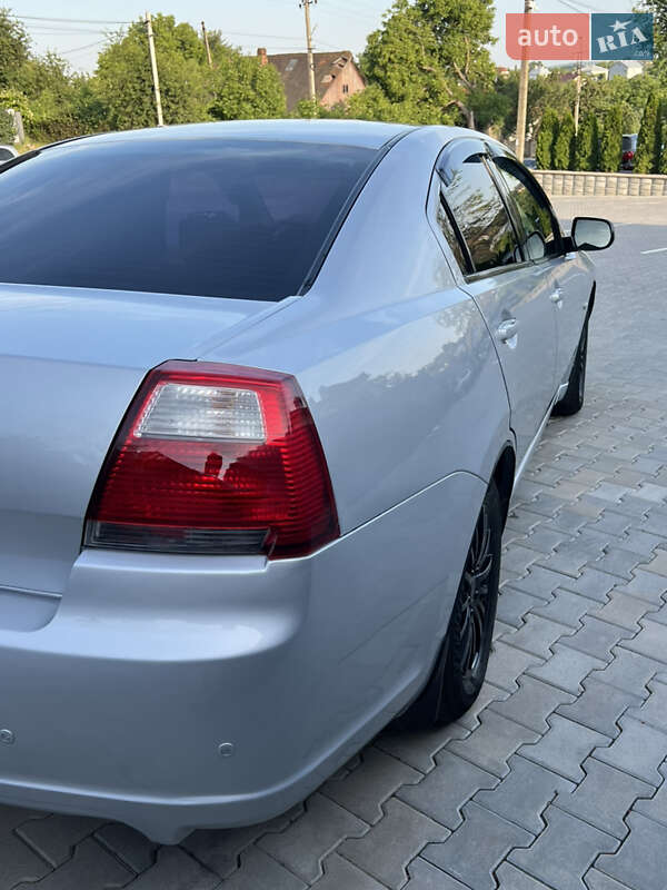 Седан Mitsubishi Galant 2007 в Чернівцях