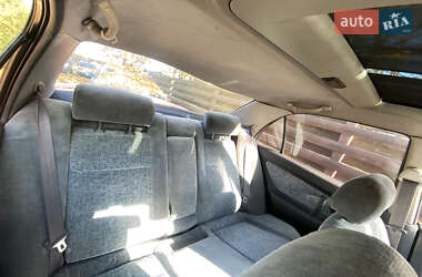 Седан Mitsubishi Galant 1994 в 