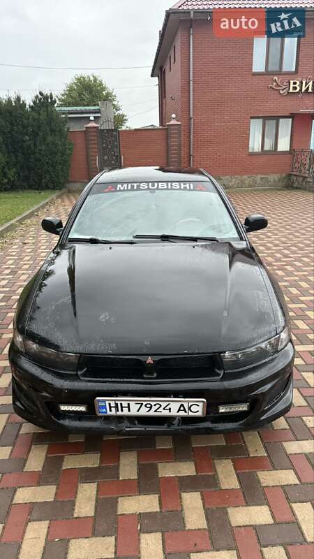 Седан Mitsubishi Galant 2001 в Татарбунарах фото 4 Седан Mitsubishi Galant 2001 в Татарбунарах