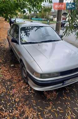 Ліфтбек Mitsubishi Galant 1989 в Василькові