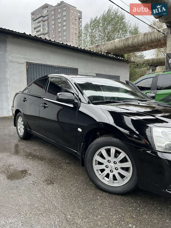 Седан Mitsubishi Galant 2009 в Киеве