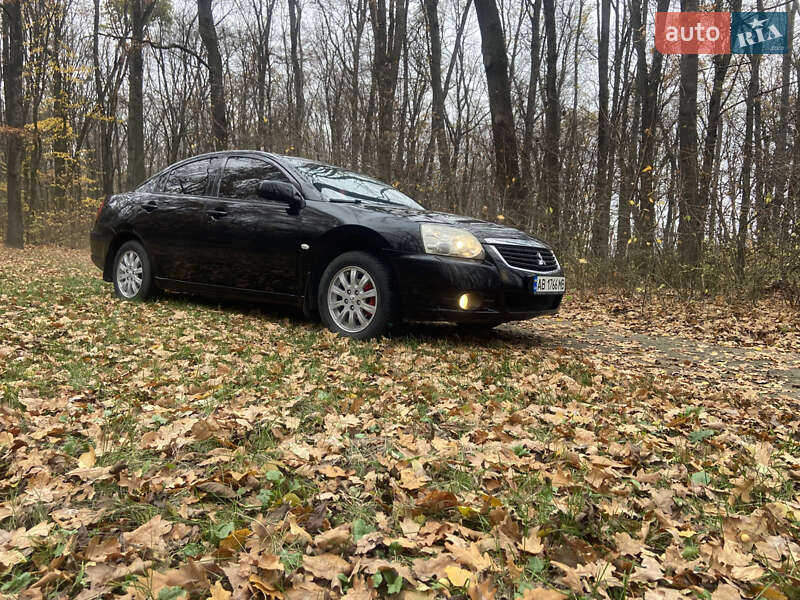 Седан Mitsubishi Galant 2009 в Ладижині