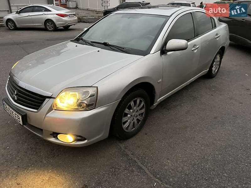 Седан Mitsubishi Galant 2008 в Києві