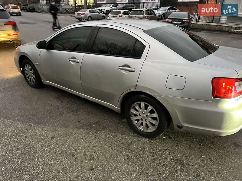 Седан Mitsubishi Galant 2008 в Києві