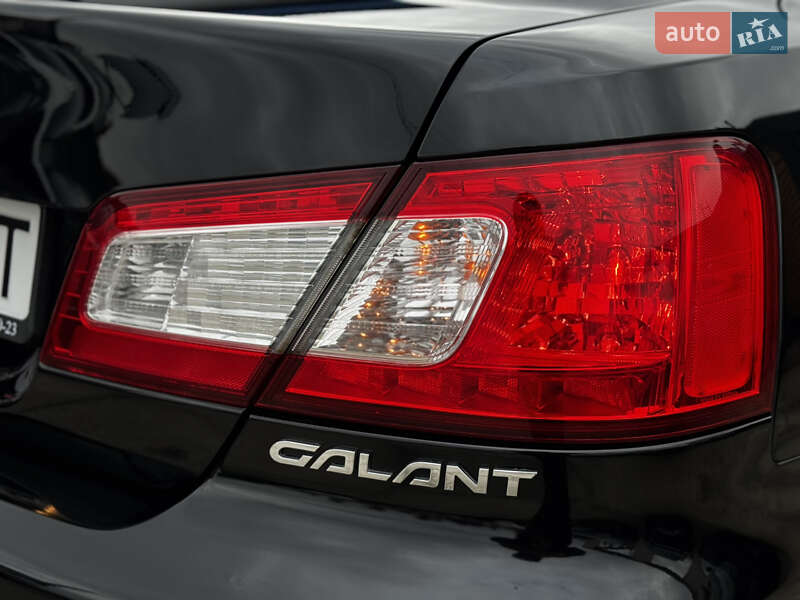 Седан Mitsubishi Galant 2008 в Житомире