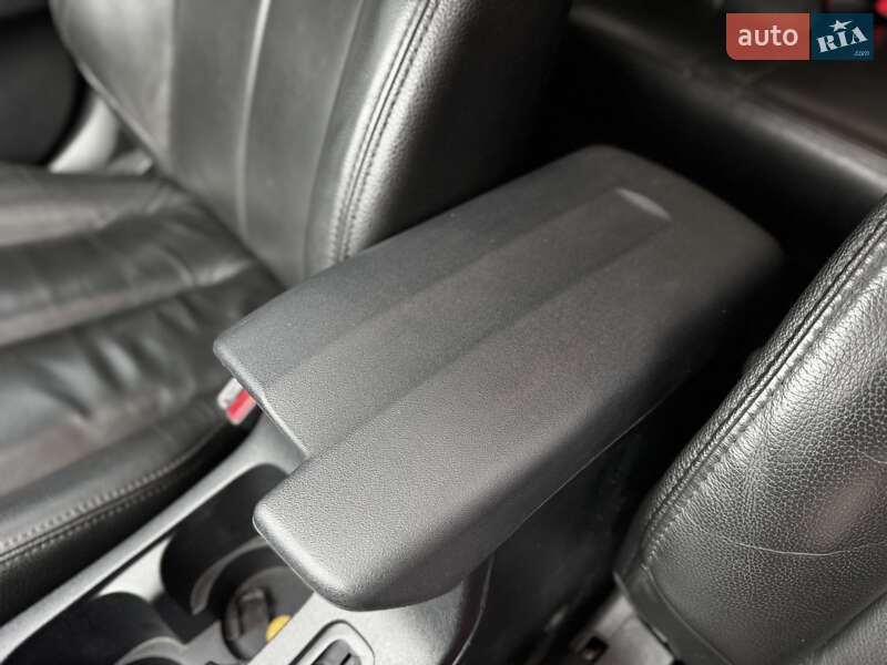 Седан Mitsubishi Galant 2008 в Житомире