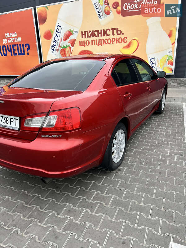 Седан Mitsubishi Galant 2009 в Білій Церкві