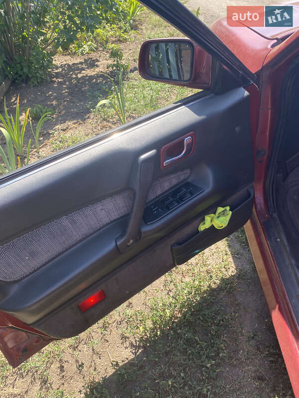 Седан Mitsubishi Galant 1989 в Кривому Розі