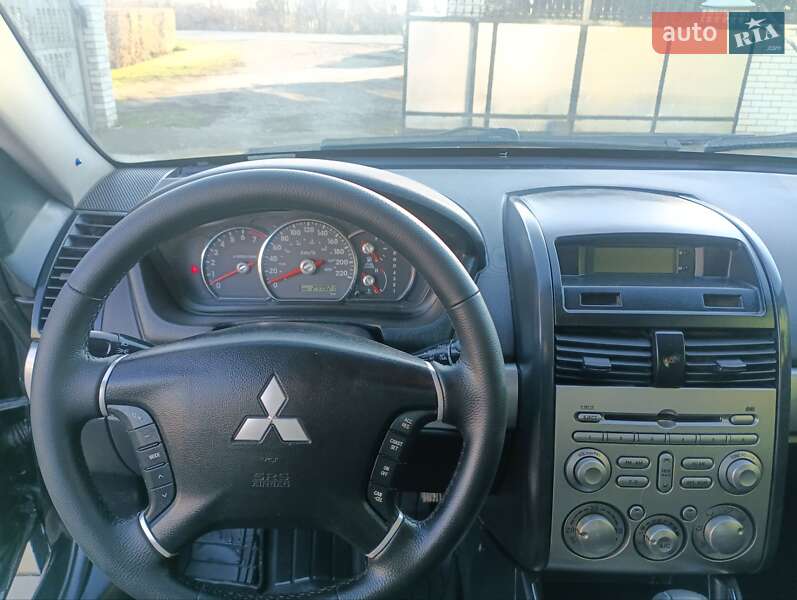 Седан Mitsubishi Galant 2008 в Снятині