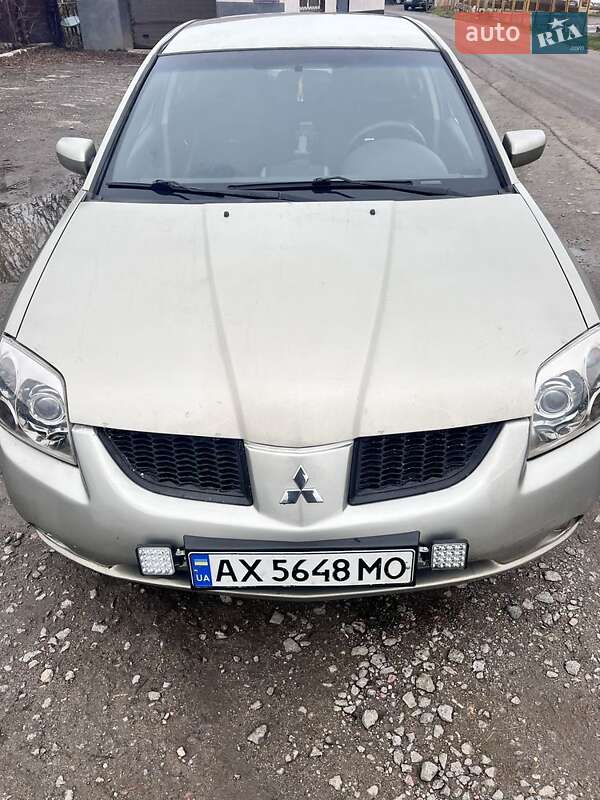 Седан Mitsubishi Galant 2005 в Харькове фото 3 Седан Mitsubishi Galant 2005 в Харькове