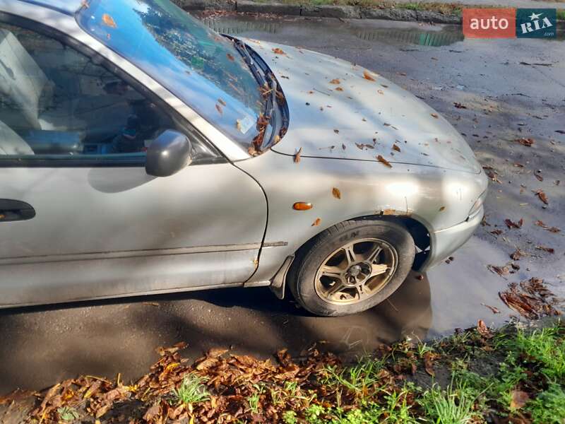 Седан Mitsubishi Galant 1995 в Кременчуге