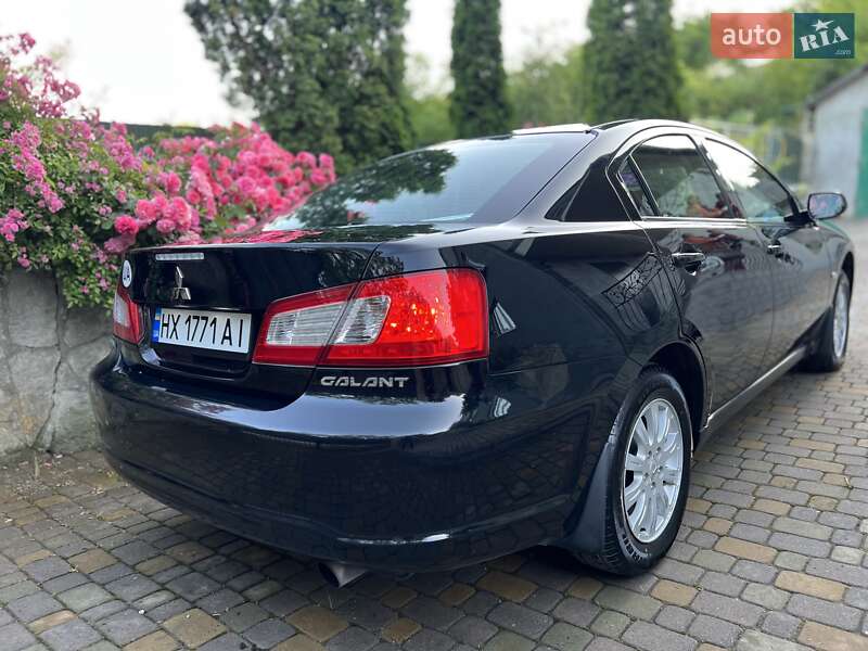 Седан Mitsubishi Galant 2008 в Хмельницком
