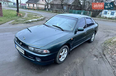 Лифтбек Mitsubishi Galant 1996 в Остроге