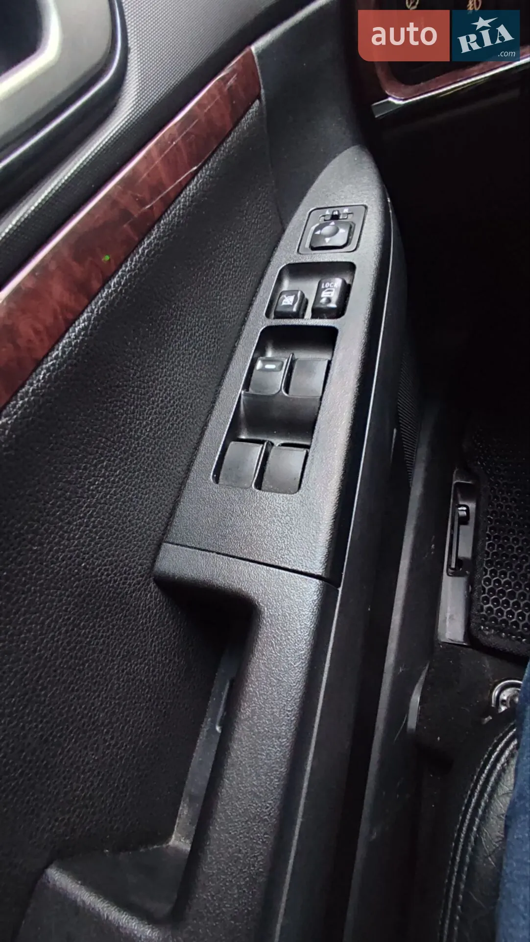 2011 Mitsubishi Galant - мініатюра 18