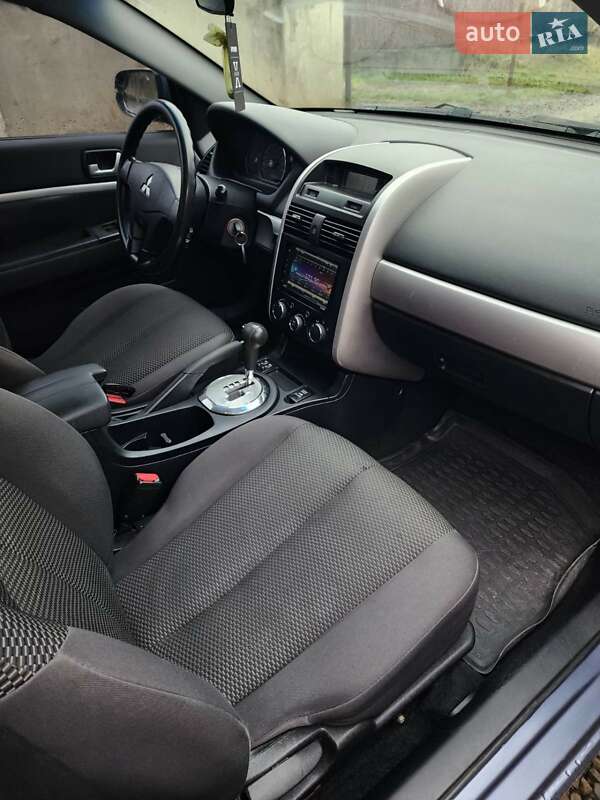 Седан Mitsubishi Galant 2007 в Тячеве