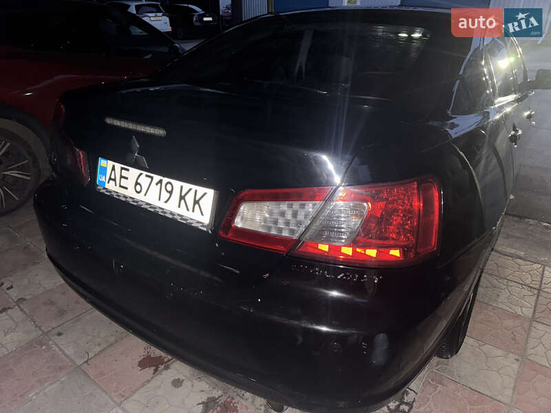 Седан Mitsubishi Galant 2009 в Прилуках