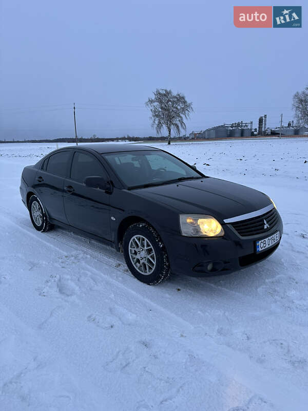 Седан Mitsubishi Galant 2009 в Бобровиці