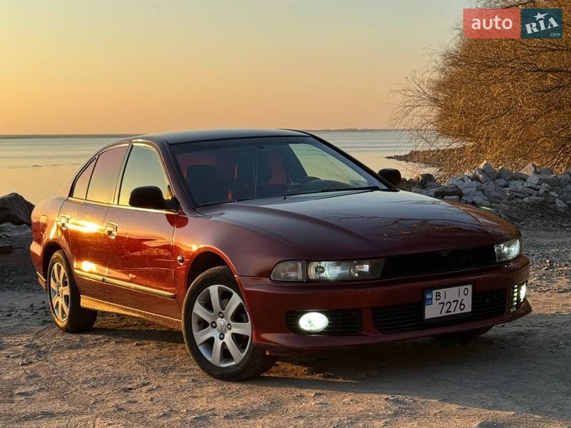 Седан Mitsubishi Galant 1999 в Градижске