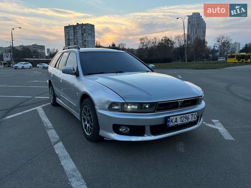 Mitsubishi Galant 2003