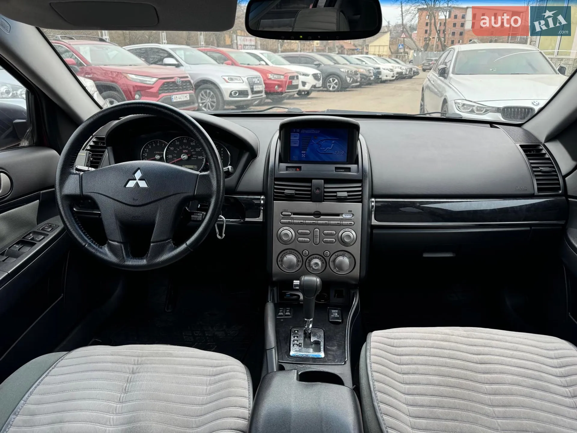 2012 Mitsubishi Galant - мініатюра 29