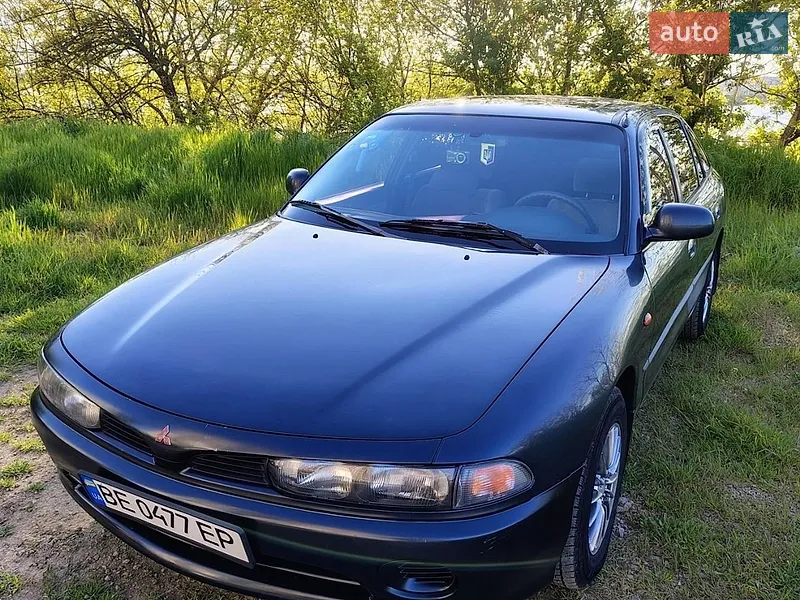 Mitsubishi Galant