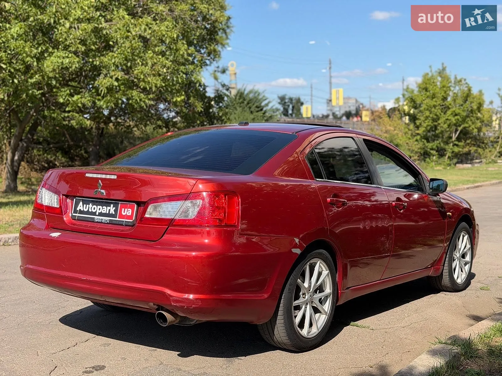 2012 Mitsubishi Galant - мініатюра 8