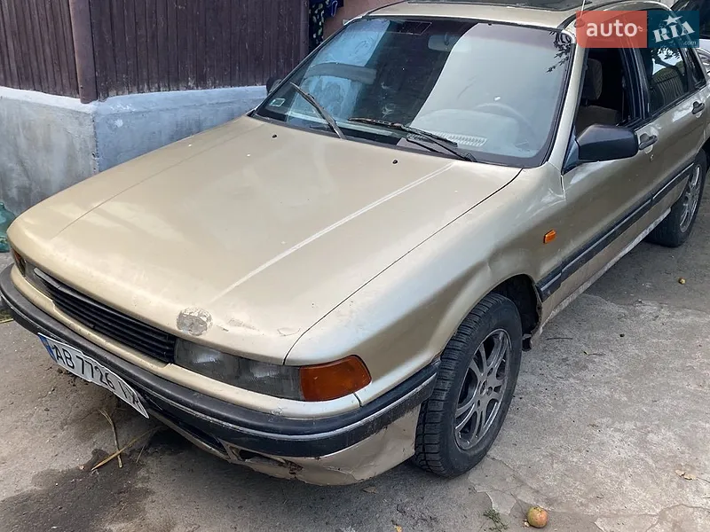 Mitsubishi Galant