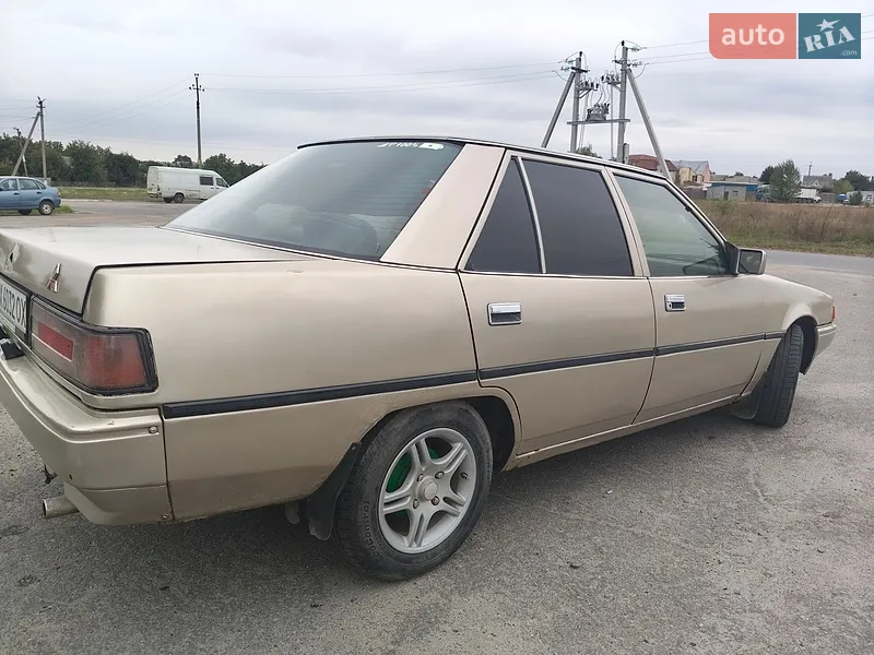 Mitsubishi Galant 1987