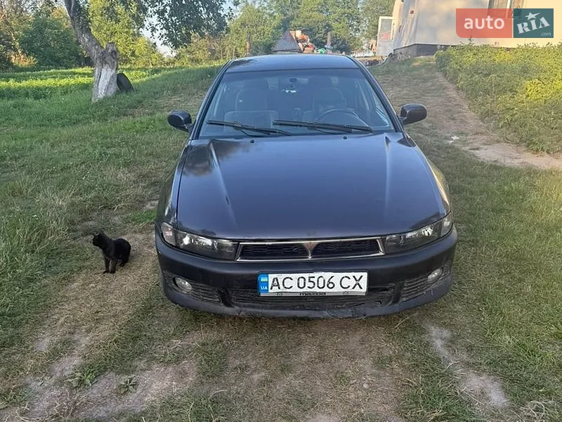 Mitsubishi Galant