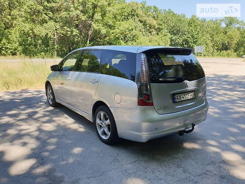 Мінівен Mitsubishi Grandis 2005 в Харкові