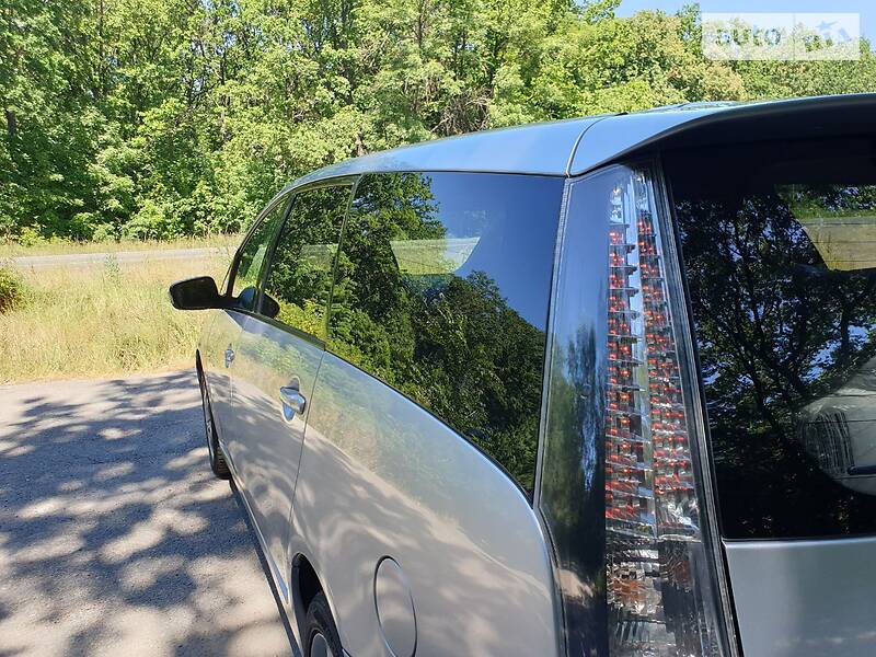 Мінівен Mitsubishi Grandis 2005 в Харкові