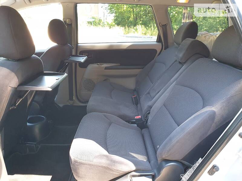 Мінівен Mitsubishi Grandis 2005 в Харкові