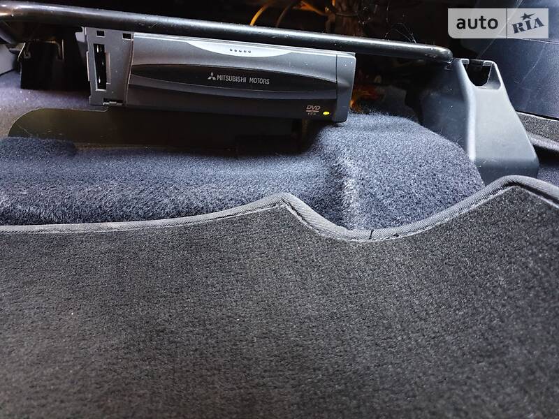 Мінівен Mitsubishi Grandis 2005 в Харкові