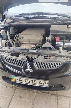 Минивэн Mitsubishi Grandis 2006 в 