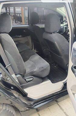 Минивэн Mitsubishi Grandis 2006 в 