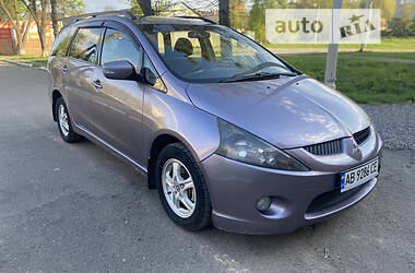 Минивэн Mitsubishi Grandis 2004 в Тульчине